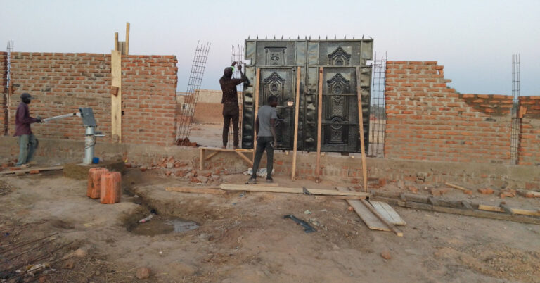 Building La Bergerie School